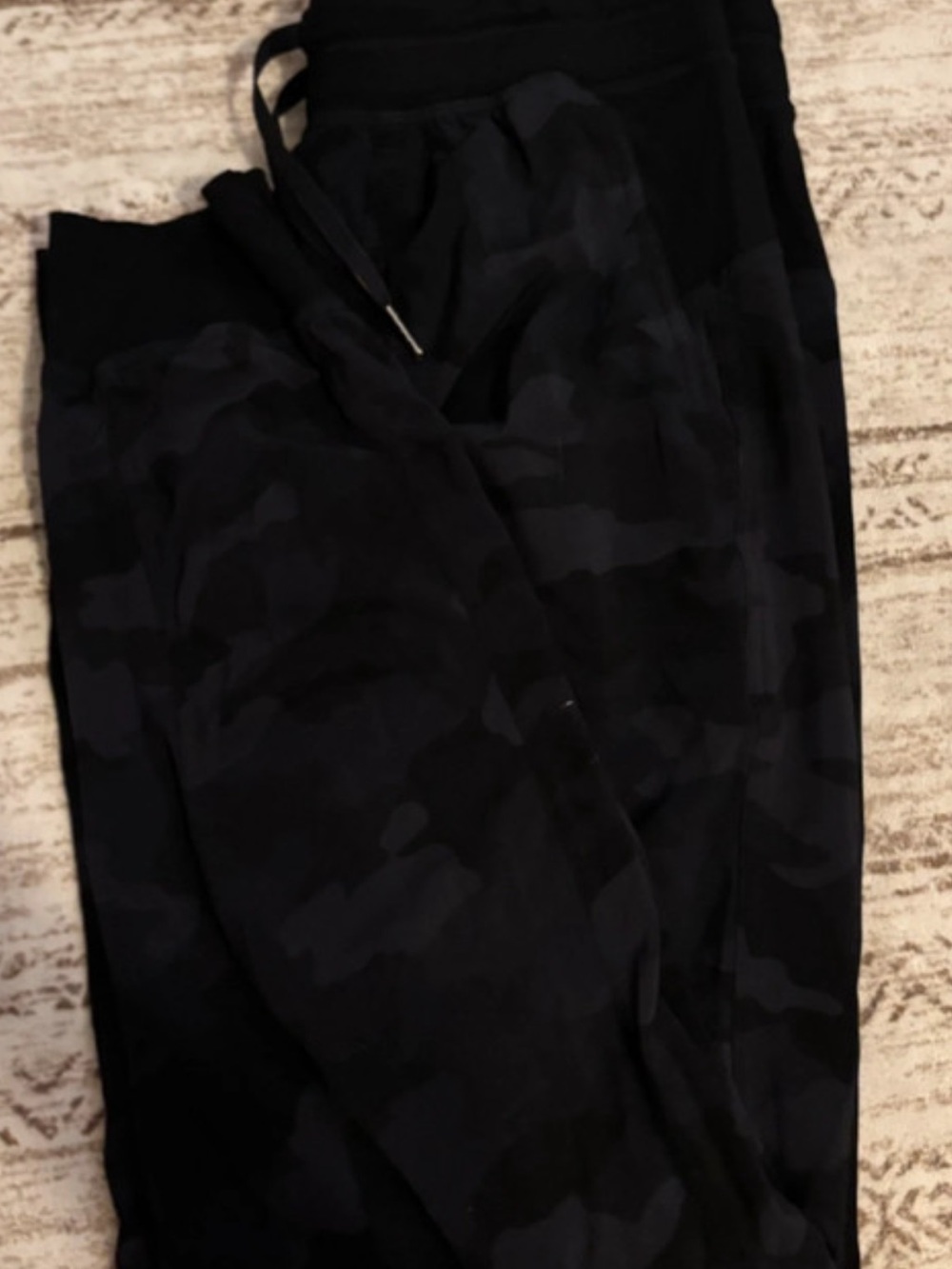 Black Camouflage Jogger Pants - lululemon womens 6